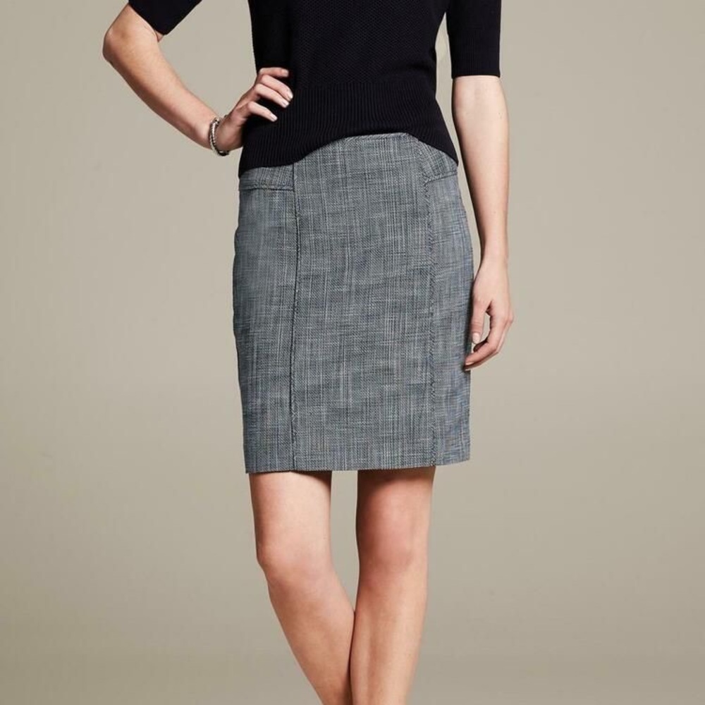 Banana Republic Navy Tweed Pencil Skirt